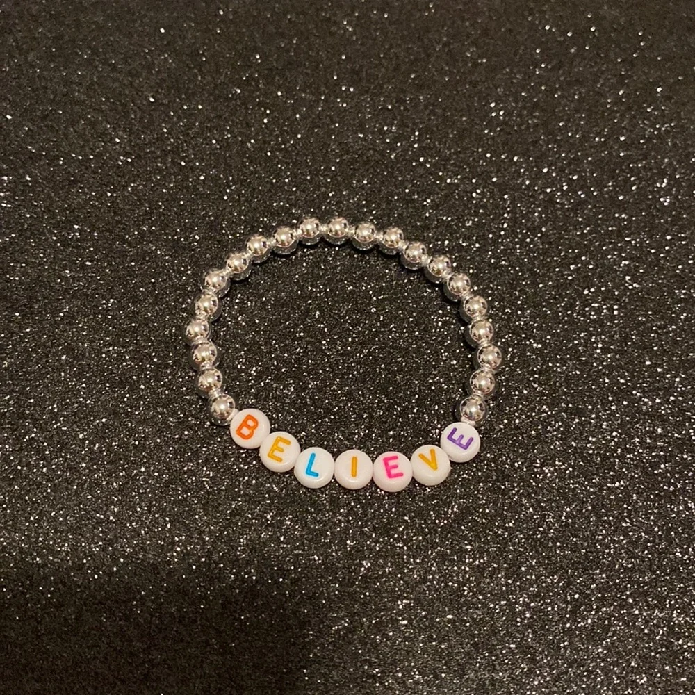 Girls faux silver beaded stretch believe bracelet